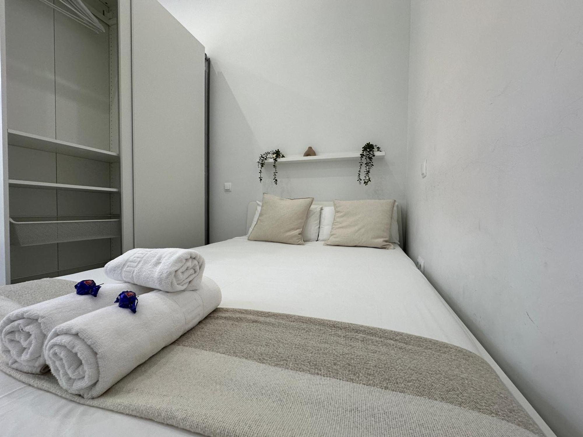 מדריד Apartamento Andres Tamayo Av America מראה חיצוני תמונה